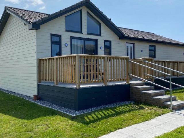 Atlantic Bays Holiday Park Saint Ervan 外观 照片
