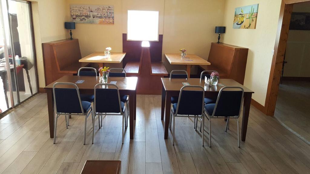 Atlantic Bays Holiday Park Saint Ervan 外观 照片